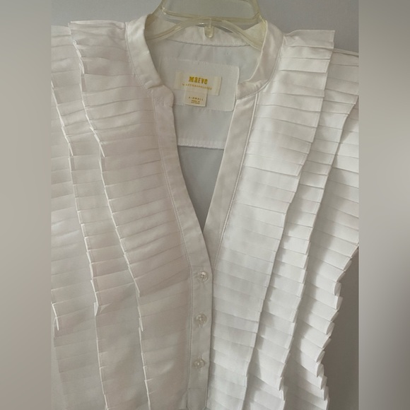 Maeve sleeveless ruffled blouse size L - Picture 15 of 15